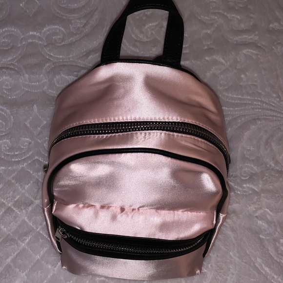 Design Lab pink satin mini backpack - Picture 3 of 5